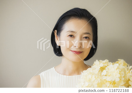 中年女性美麗形象 中年女性美麗形象 118722188