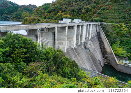 富俁水壩秋景 3 岡山郡富俁郡鏡野町 118722264