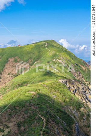 Climbing Mt. Ogouchi in the Southern Alps in early summer - Mt. Ogouchi seen from the summit of Mt. Mae-Ogouchi Climbing Mt. Ogouchi in the Southern Alps in early summer - Mt. Ogouchi seen from the summit of Mt. Mae-Ogouchi 118722644