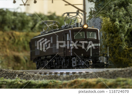 Railway model EF58 61 -03 Railway model EF58 61 -03 118724070