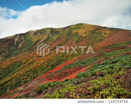紅葉栗駒山，宮城縣、秋田縣、岩手縣（2015年） 118724758