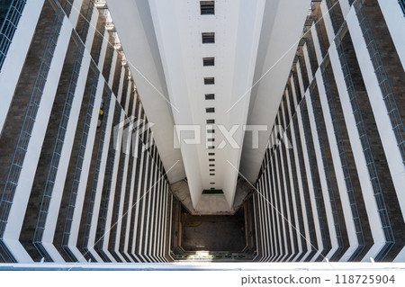 High tower in Pattaya 118725904