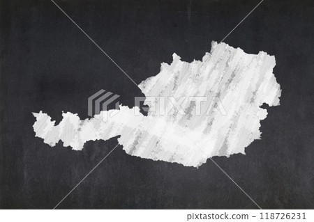 Map of Austria drawn on a blackboard 118726231