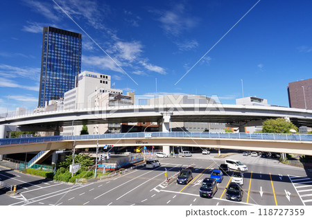 東京、飯田橋、飯田橋車站外的風景 東京、飯田橋、飯田橋車站外的風景 118727359