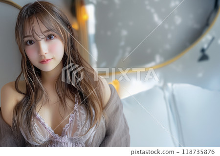 成熟可愛的氣息的可愛女人 成熟可愛的氣息的可愛女人 118735876