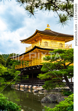 Kinkakuji temple, also called Golden Pavilion in Kyoto, Japan 118736080