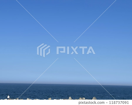 blue sea and sky 118737091