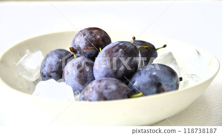 Prunes improve intestinal function 118738187