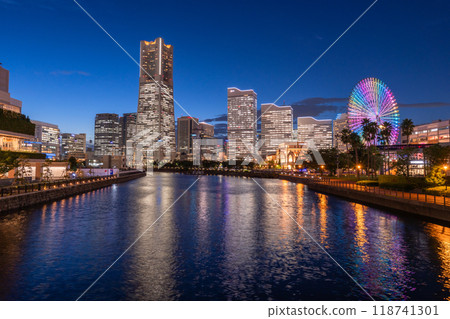 [神奈川縣]橫濱港未來/萬國橋的夜景 118741301