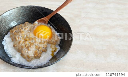 納豆蛋飯(右頁) 納豆蛋飯(右頁) 118741394