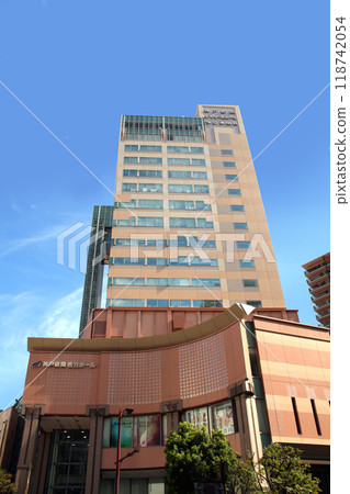 Kobe Shimbun Matsukata Hall 118742054