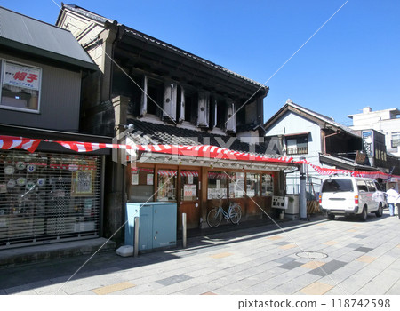 Taisho Roman Dream Street (dismantled and removed: Taste of the countryside) on the day before the Kawagoe Festival in Saitama Prefecture Taisho Roman Dream Street (dismantled and removed: Taste of the countryside) on the day before the Kawagoe Festival in Saitama Prefecture 118742598