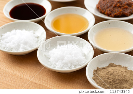 A collection of various condiments 118743545