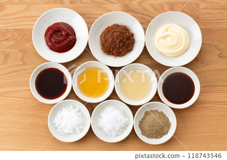 各種調味料的集合 118743546