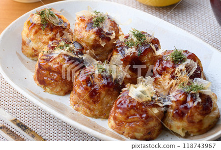 盤子裡的章魚燒 盤子裡的章魚燒 118743967