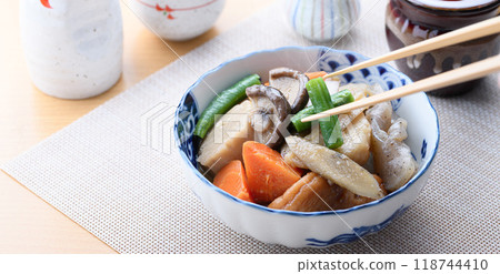 A staple of home cooking: boiled vegetables A staple of home cooking: boiled vegetables 118744410