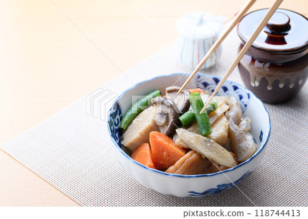 標準的家常燉菜 118744413