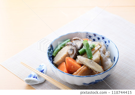 標準的家常燉菜 118744415
