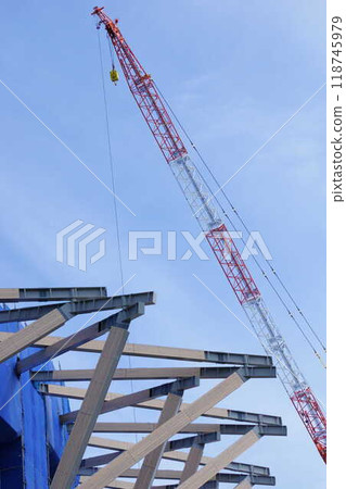 正在建設中的 IG 競技場和起重機 正在建設中的 IG 競技場和起重機 118745979