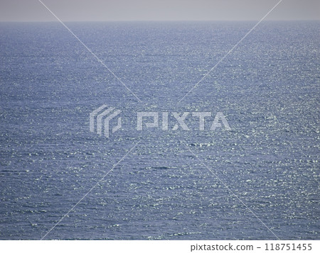 Ocean water surface in sunlight Ocean water surface in sunlight 118751455