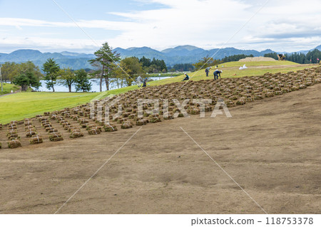 Turf laying work 118753378
