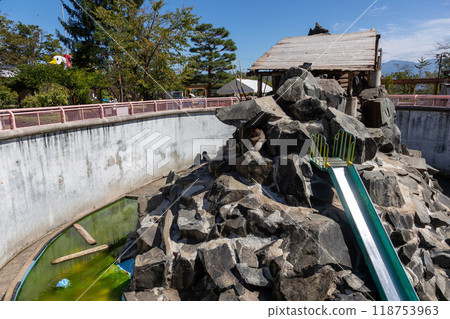 長野市城山動物園 猴山 長野城山公園 長野市城山動物園 猴山 長野城山公園 118753963