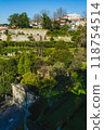garden on the river side of Porto 118754514
