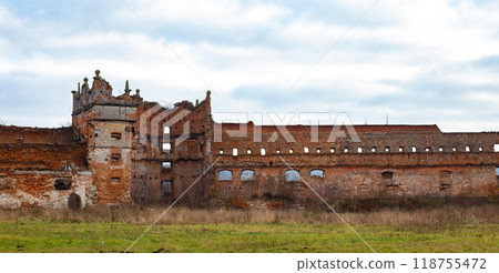 Stare Selo Old village Castle, Lviv region, Ukraine. Castle in the Stare Selo old village near the Lviv in western Ukraine Stare Selo Old village Castle, Lviv region, Ukraine. Castle in the Stare Selo old village near the Lviv in western Ukraine 118755472