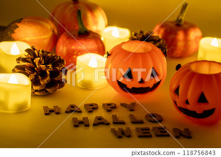 Warm candles on Halloween night Warm candles on Halloween night 118756843