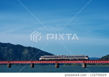 Kyoto Tango Railway crossing the Yura River Bridge 118756929