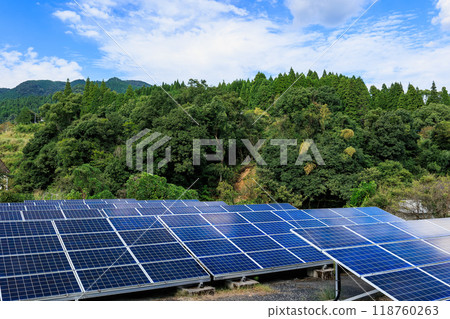 太陽能板 118760263