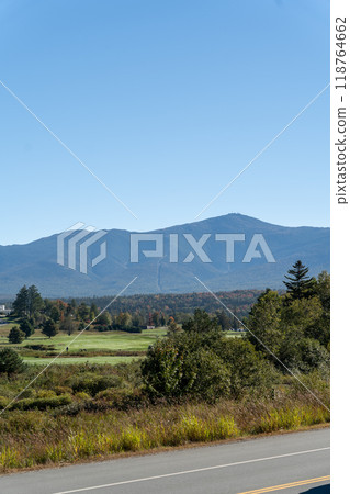 A beautiful view of mountains in White Mountain National Forest. A beautiful view of mountains in White Mountain National Forest. 118764662