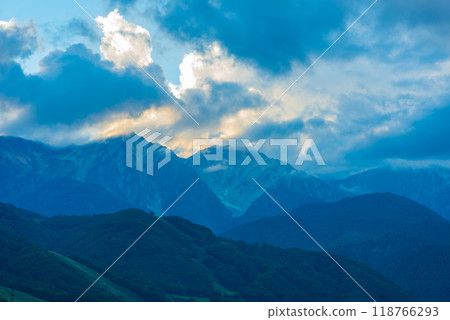 白馬白山黃昏 118766293