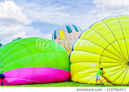 balloon, basket, sky 118766451