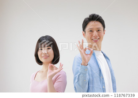 OK pose_creator male and female_1 OK pose_creator male and female_1 118767339
