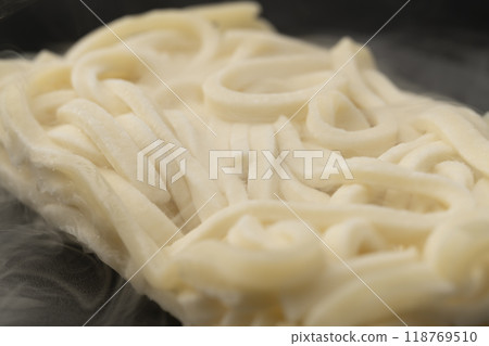 冷凍烏龍麵 帶有冷氣的冷凍烏龍麵 118769510