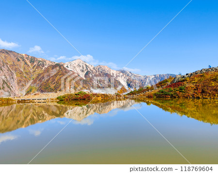 秋季攀登唐松岳（八方池、白馬三山） 118769604