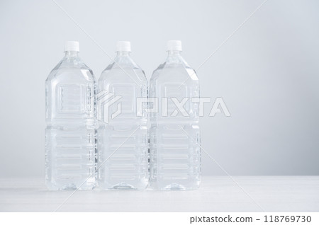 Long-term storage water bottle 118769730