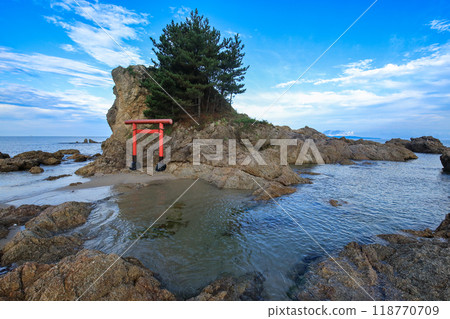 Nationally designated scenic spot and natural monument, Sasagawa Nagare landscape, Benten Rock 118770709