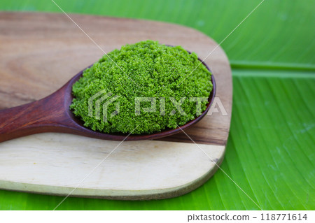 Wolffia globosa or swamp algae, water meal 118771614
