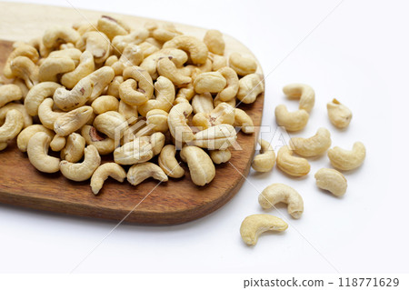 Cashew nuts on white background. 118771629