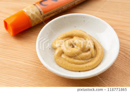 Mustard paste in a tube 118771865