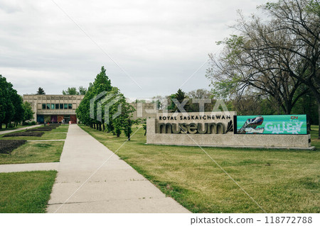 downtown regina, saskatchewan canada - may 2 2024 downtown regina, saskatchewan canada - may 2 2024 118772788