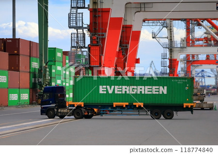 Aomi Container Terminal image Aomi Container Terminal image 118774840