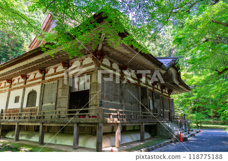 滋賀縣東近江市百西寺町百西寺正堂(重要文化財產) 滋賀縣東近江市百西寺町百西寺正堂(重要文化財產) 118775188