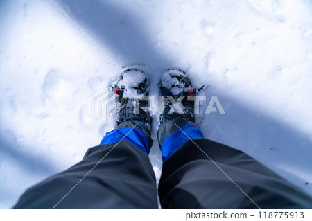 [雪山材質]冰爪和登山鞋[長野縣] 118775913