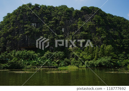 越南 Ninh Binh Tam Coc 船河漂流 118777692
