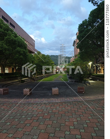 大阪產業大學庭院 118777860