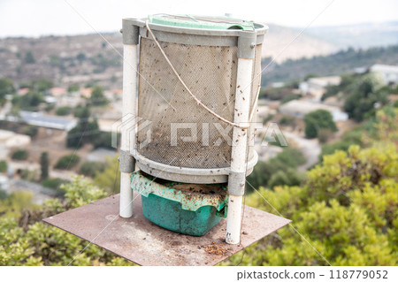 Outdoor trap for flies and other insects in Israel Outdoor trap for flies and other insects in Israel 118779052
