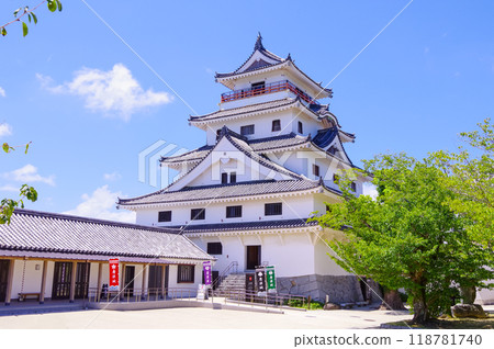 Karatsu Castle in Saga Prefecture Karatsu Castle in Saga Prefecture 118781740
